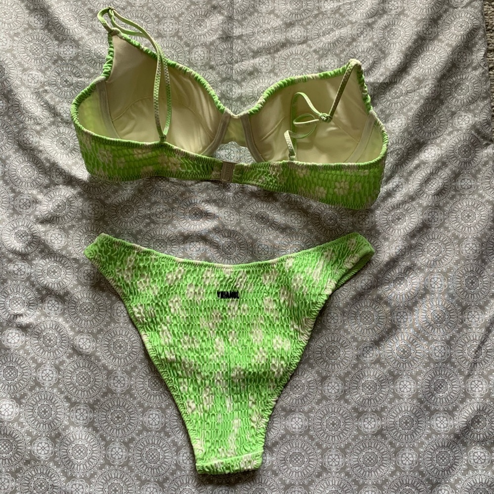 Triangl Saria Spring - Picture 4 of 4